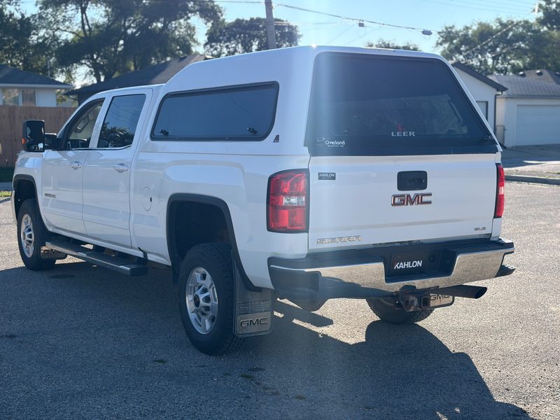 2017 GMC SIERRA 2500HD SLE 6.0L V8 | Local Truck — photo 2