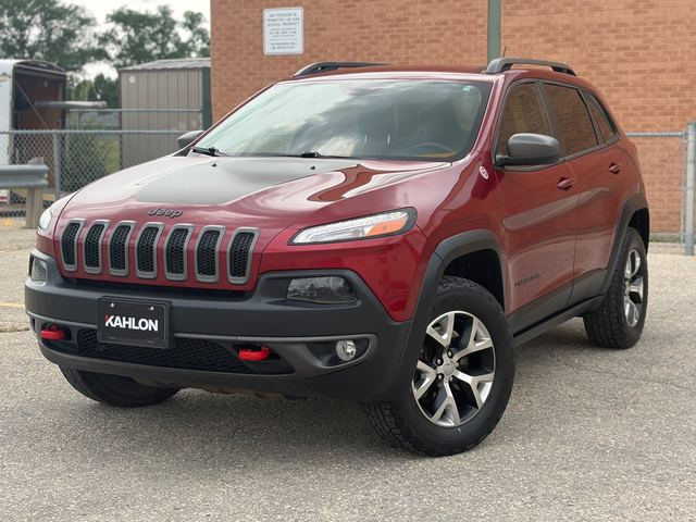 2015 JEEP CHEROKEE Trailhawk | Local Manitoba Vehicle SUV for sale in Winnipeg, Manitoba