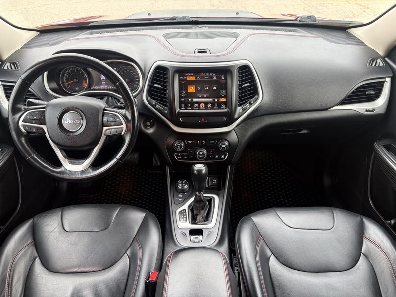 2015 JEEP CHEROKEE Trailhawk | Local Manitoba Vehicle — photo 12