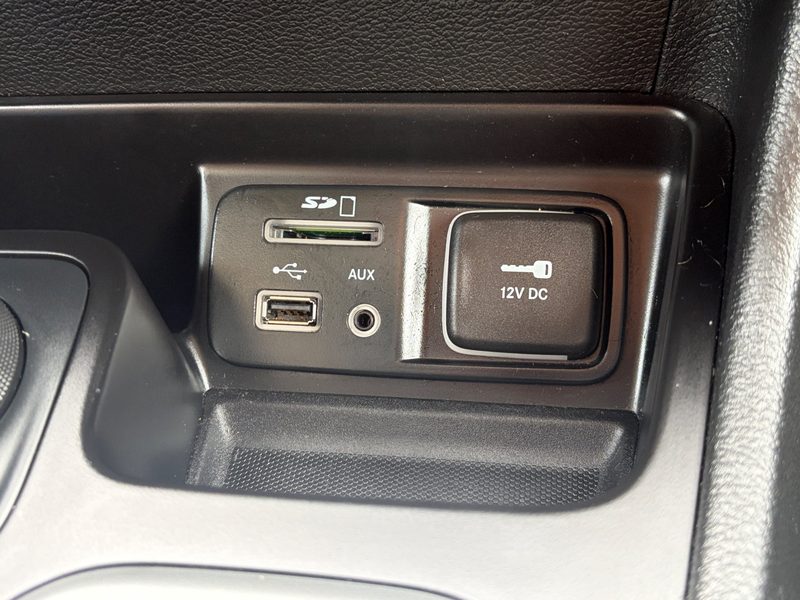 2015 JEEP CHEROKEE Trailhawk | Local Manitoba Vehicle — photo 22