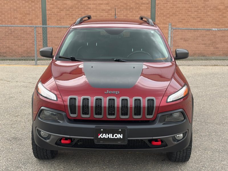 2015 JEEP CHEROKEE Trailhawk | Local Manitoba Vehicle — photo 8