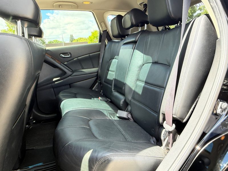 2014 NISSAN MURANO Platinum | No Accidents | Local  — photo 14