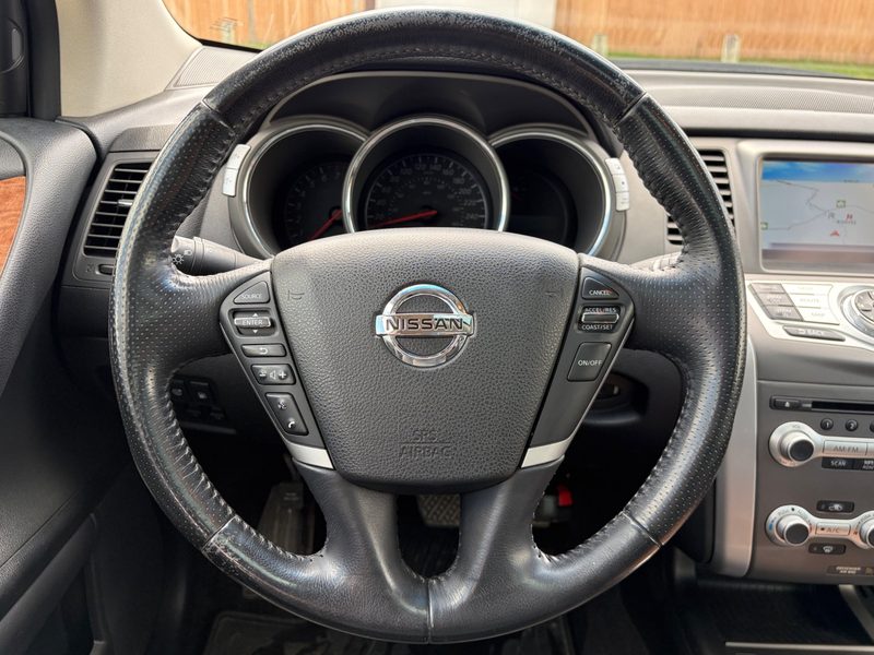 2014 NISSAN MURANO Platinum | No Accidents | Local  — photo 16