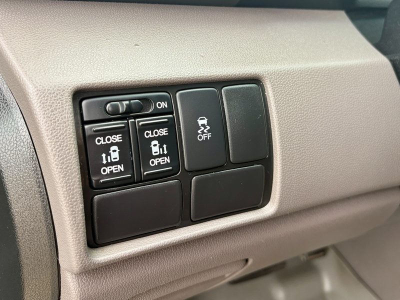 2014 HONDA ODYSSEY EX | Power Sliding Doors | 8 Passenger — photo 17