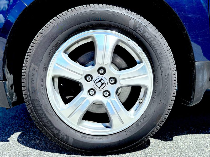 2015 HONDA PILOT EX-L AWD | Rear Entertainment | One Owner | No Accidents | 2 Sets of Tires — photo 28