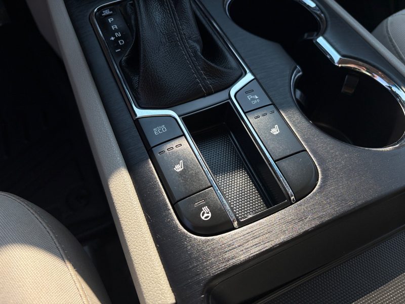 2020 KIA SEDONA LX+ | Power Doors | Heated Seats | 8 Passenger  — photo 27