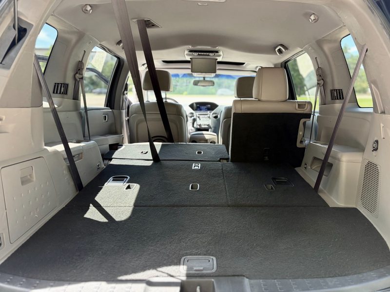 2015 HONDA PILOT EX-L AWD | Rear Entertainment | One Owner | No Accidents | 2 Sets of Tires — photo 24