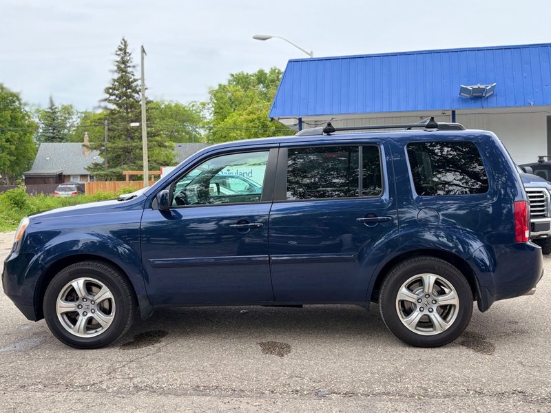2015 HONDA PILOT EX-L AWD | Rear Entertainment | One Owner | No Accidents | 2 Sets of Tires — photo 7
