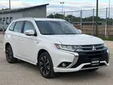 2018 MITSUBISHI OUTLANDER PHEV SE TOURING | One Owner | No Accidents — photo 6
