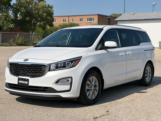 2020 KIA SEDONA LX+ | Power Doors | Heated Seats | 8 Passenger Van for sale in Winnipeg, Manitoba