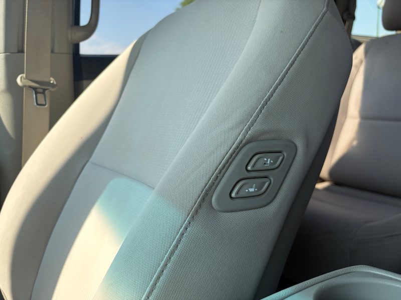2020 KIA SEDONA LX+ | Power Doors | Heated Seats | 8 Passenger  — photo 31