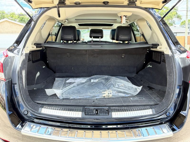 2014 NISSAN MURANO Platinum | No Accidents | Local  — photo 22